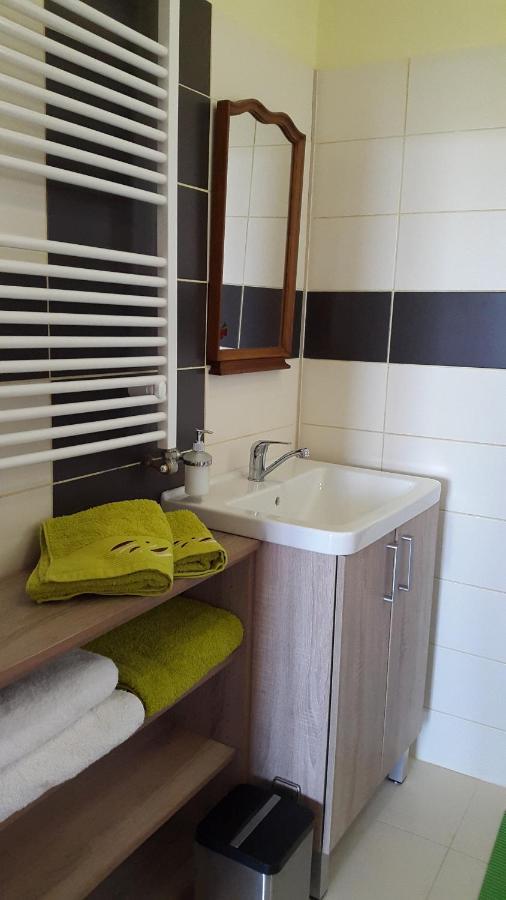 Apartmán Ella - Tábor -CZ - U stadionu míru 1735 Esterno foto